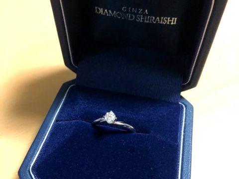 【銀座ダイヤモンドシライシの口コミ】 結婚式場でパンフレットをいただいたことをきっかけに見に行きました。パ…