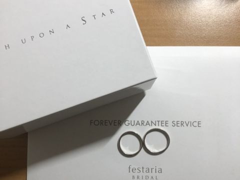 【festaria BRIDAL(フェスタリア ブライダル)の口コミ】 独身時代から好きなブランドだったこととネックレス同様に星や天体にちな…