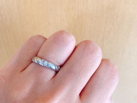 【ショーメ(CHAUMET)の口コミ】 婚約指輪と同様、みんながあまり付けていないようなデザインの指輪をつけ…