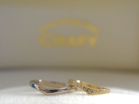 【CRAFY(クラフィ)の口コミ】 犬を連れて一緒に指輪を作れるとのことでこちらに決めました。作成中のム…