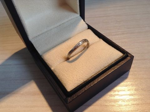 【ヴァンドーム青山(VENDOME AOYAMA)の口コミ】 私は、人目を引くようなおおげさなリングが好きではないので、シンプルか…