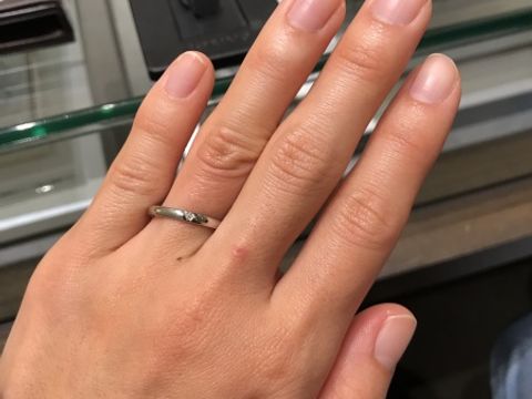 【アイプリモ(I-PRIMO)の口コミ】 一目で結婚指輪とわかるシンプルな商品を探していたところこちらに出会い…