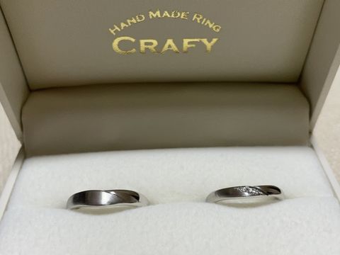 【CRAFY(クラフィ)の口コミ】 デザインから2人で相談しながら手作りできる点に惹かれてCRAFYさんに決め…
