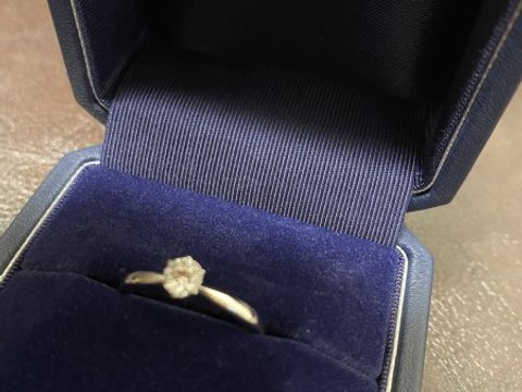 【銀座ダイヤモンドシライシの口コミ】 ダイヤモンドの質のよさや、カットのこだわりを聞いてとてもきれいだと感…