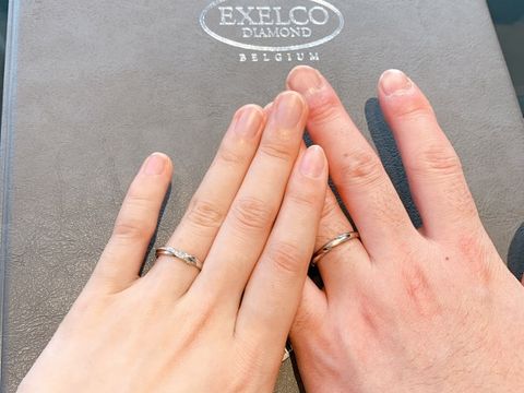 【エクセルコダイヤモンド(EXELCO DIAMOND)の口コミ】 彼がサプライズで選んでくれたエクセルコさんの婚約指輪にぴったりと重な…