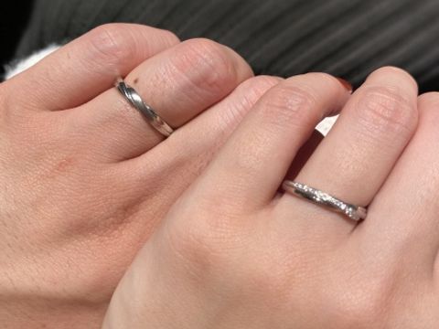 【エクセルコダイヤモンド(EXELCO DIAMOND)の口コミ】 かなり色んな種類を試着した中で、とにかくデザインが気に入りました。ダ…