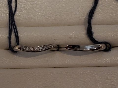 【ROYAL ASSCHER(ロイヤル・アッシャー)の口コミ】 デザイン・素材・価格すべてにおいて満足のいくものでした。つけ心地もと…