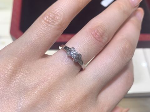 【カルティエ(Cartier)の口コミ】 元々インターネットで情報収集しているときからカルティエのバレリーナが…