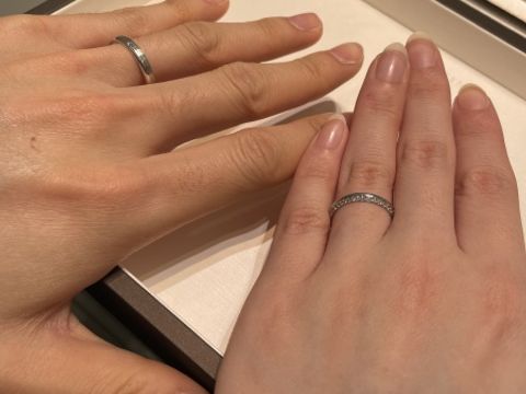 【アイプリモ(I-PRIMO)の口コミ】 ストレートの形ですが、太くなく、指に馴染む感じがしました。上下でデザ…