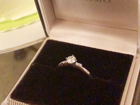 【アイプリモ(I-PRIMO)の口コミ】 ストレートラインでシンプルなデザイン且つ可愛らしさの感じられるものが…