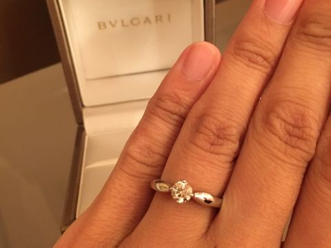 【ブルガリ(BVLGARI)の口コミ】 ホームページで見たブルガリのデザイン性のある他の指輪が気になり店頭へ…