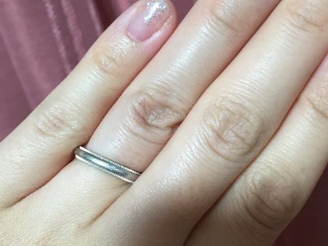 【ティファニー(Tiffany & Co.)の口コミ】 以前ファッション雑誌で結婚指輪の特集があり、その時一目で気に入ってし…