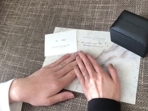 【ラザール ダイヤモンド(LAZARE DIAMOND)の口コミ】 5つ程候補を考えて行ったのですが、実際に買ったものは店員さんが出してく…