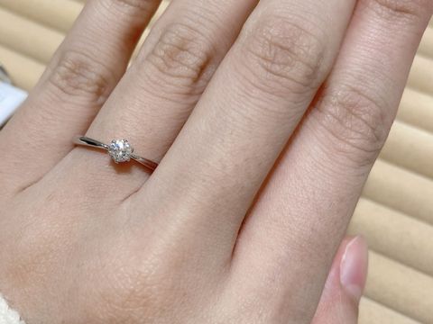 【TRECENTI(トレセンテ)の口コミ】 あまりギラギラしたものは好みではなく、シンプルなデザインのものを探し…