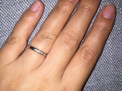 【ラザール ダイヤモンド(LAZARE DIAMOND)の口コミ】 シンプルでずっと着けられるデザインを探していました。ダイアモンドの付…