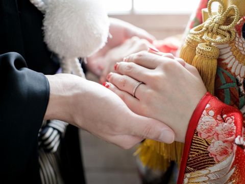 【銀座ダイヤモンドシライシの口コミ】 結婚指輪はインスタなどで色々と見ていて、最初はアンティークなものがい…