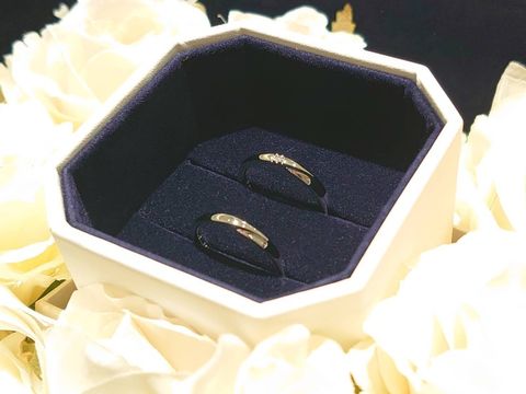 【4℃ BRIDAL(ヨンドシーブライダル)の口コミ】 以前に試着した時にも書いたかもしれませんが、ひねりのデザインと、ワン…