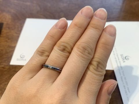【SORA(ソラ)の口コミ】 私は細めのデザイン希望、旦那は太めのものを希望だったので、それが叶う…