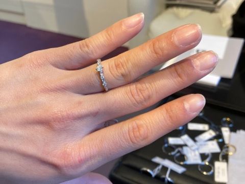 【AbHeri(アベリ)の口コミ】 男性でもキラキラしていたい。という人におすすめです。彫刻で全面掘って…