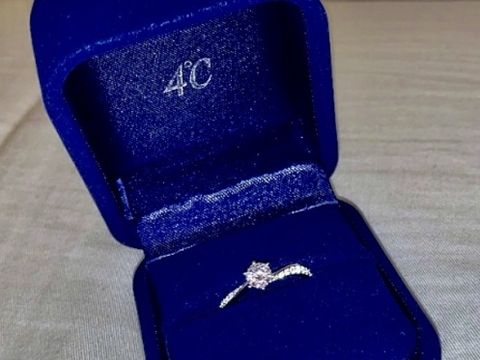 【4℃ BRIDAL(ヨンドシーブライダル)の口コミ】 価格、付け心地、デザイン、保証
全てが叶っていたので、ここで決めようと…