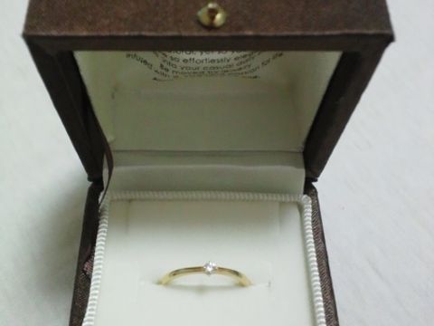 【ete(エテ)の口コミ】 eteが一番好きなブランドだったので、よく店頭に行って見ていました。
他…