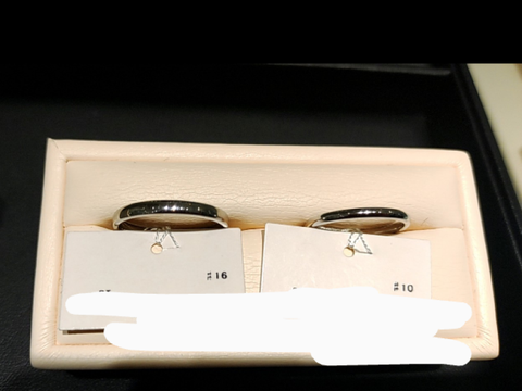 【ジュエリーツツミ(JEWELRY TSUTSUMI)の口コミ】 
シンプルなデザインで落ち着いているので普段使いに良さそう。つけ心地も…