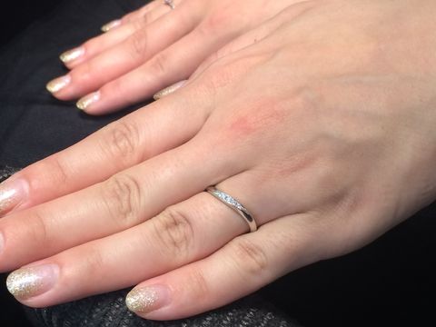 【ラザール ダイヤモンド(LAZARE DIAMOND)の口コミ】 ラザールダイヤモンドはダイヤの輝きが、素敵でした。婚約指輪をウェーブ…