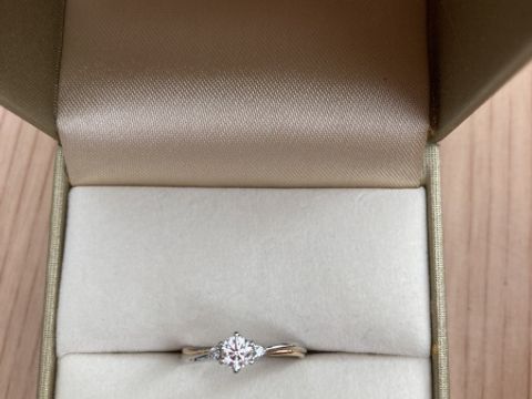 【LEGAN(レガン)の口コミ】 K18とpt950のコンビネーションを探していました。また大きいダイヤモンド…