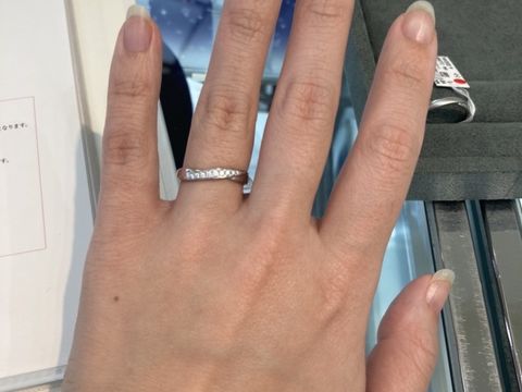 【ヴァンドーム青山(VENDOME AOYAMA)の口コミ】 ぷっくりと厚みのあるイメージのこのリングがとても気に入りました！ダイ…
