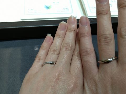 【俄(にわか)の口コミ】 指輪のデザインとしては、単衣というワードにも合ってて、独創的で良いか…