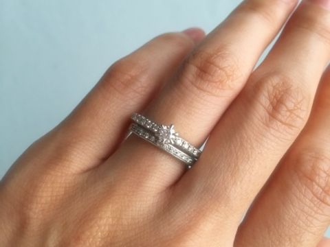 【canal4℃(カナルヨンドシー)の口コミ】 友人がしていた指輪を見たことがきっかけで細かいダイヤが並んでいるこの…