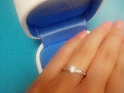 【銀座ダイヤモンドシライシの口コミ】 いろいろカタログみたり、ネットを検索したりしたけど、実際に店舗で試着…