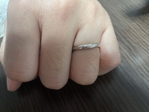 【アイプリモ(I-PRIMO)の口コミ】 婚約指輪の購入もアイプリモさんだったのですが、その際にあまり主張をし…