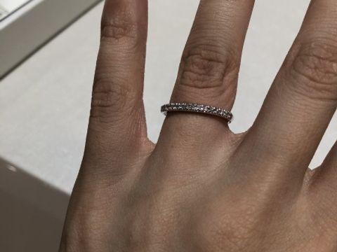 【MIKIMOTO(ミキモト)の口コミ】 ダイヤモンドの輝きがしっかりしていて、キラキラの指輪が好みの方におす…