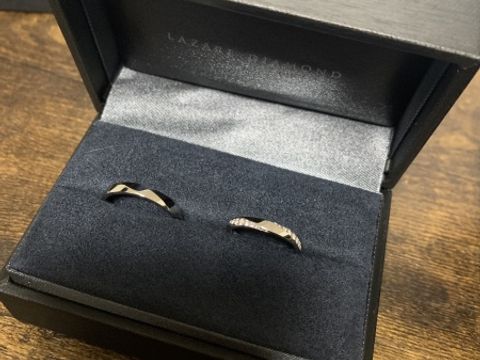 【ラザール ダイヤモンド(LAZARE DIAMOND)の口コミ】 結婚指輪はプラチナでデザインがあるものを探していました。このベットフ…