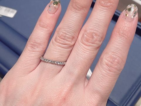 【銀座ダイヤモンドシライシの口コミ】 ハーフエタニティの指輪を探しており、複数店回りましたが指輪の幅や付け…