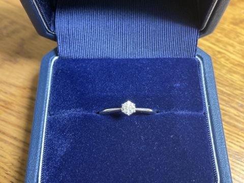 【銀座ダイヤモンドシライシの口コミ】 デザインと接客が決めてでした。正直2店舗回りましたが、銀座ダイヤモンド…