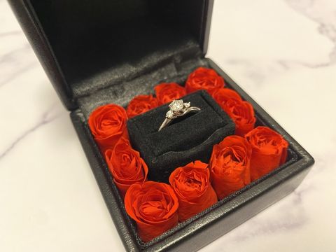 【エクセルコダイヤモンド(EXELCO DIAMOND)の口コミ】 ダイヤモンドの輝きが違い、光り輝いているところが気に入りました。この…