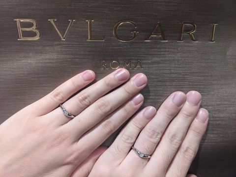 【ブルガリ(BVLGARI)の口コミ】 プラチナ製の指輪です。比較的太めのリングですが、歳を重ねた時に細すぎ…