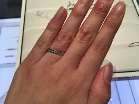 【シャネル(CHANEL)の口コミ】 シャネルといえばのマトラッセデザインのココクラッシュは太さがしっかり…