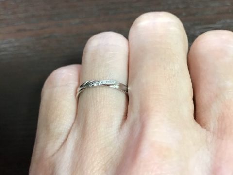 【insembre(インセンブレ)の口コミ】 今回結婚指輪という事で、2人ともがはめるので悩みに悩みました。ペアのも…