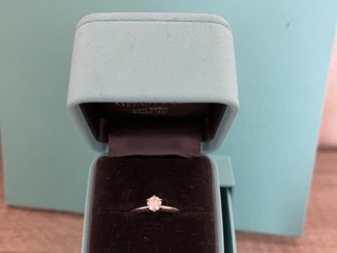【ティファニー(Tiffany & Co.)の口コミ】 婚約指輪はTiffanyのものが欲しいという憧れがあったためTiffanyの指輪を…