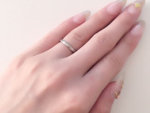 【アイプリモ(I-PRIMO)の口コミ】 以前から婚約指輪と２連でつけるのが夢で、婚約指輪を同じお店で購入して…