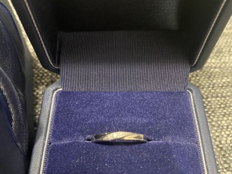 【銀座ダイヤモンドシライシの口コミ】 彼氏が婚約指輪としてプレゼントしてくれました。(彼女が代打の投稿です)…