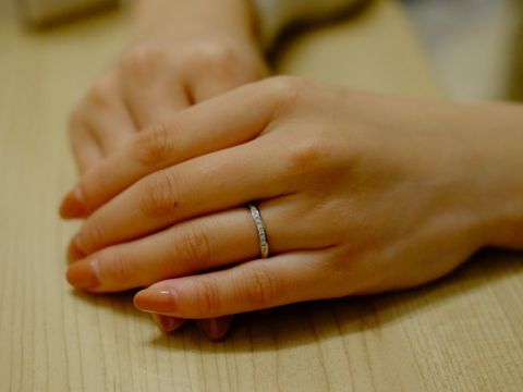 【ROYAL ASSCHER(ロイヤル・アッシャー)の口コミ】 ストレートのもので、あまり周りと被らないブランドを探していました。選…