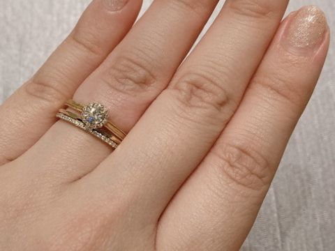 【ORECCHIO(オレッキオ)の口コミ】 他のメジャーブランドと引けを取らない価格帯ですが、オリジナリティ溢れ…