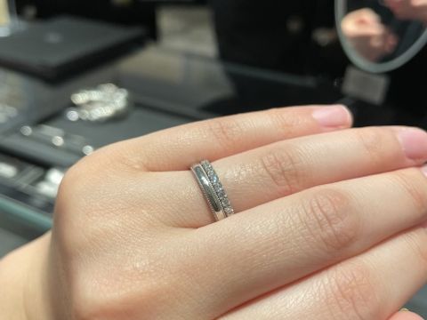 【エクセルコダイヤモンド(EXELCO DIAMOND)の口コミ】 丈夫なリングを探しており、プラチナの中でも丈夫なハードプラチナの取り…