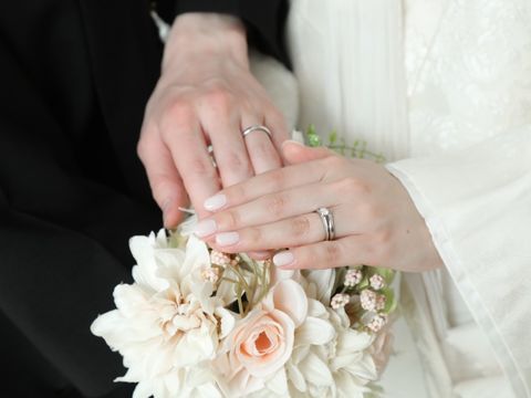 【ティファニー(Tiffany & Co.)の口コミ】 一生ものなとで、昔から憧れのブランドだったティファニーにしました。ま…