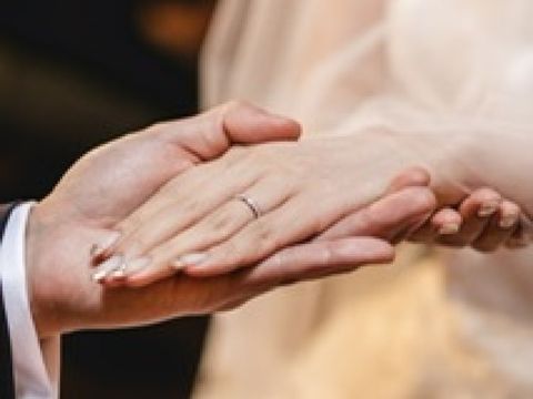 【ラザール ダイヤモンド(LAZARE DIAMOND)の口コミ】 ダイヤの輝きがとてもきれいで、気に入りました！
他のブランドとも比較し…