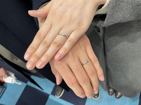 【銀座ダイヤモンドシライシの口コミ】 ストレート、カーブなど様々なタイプのものを試着させていただき、自分は…